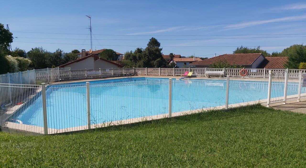 Appartement A Hendaye Avec Piscine Et A Cote De La Plage Eksteriør bilde